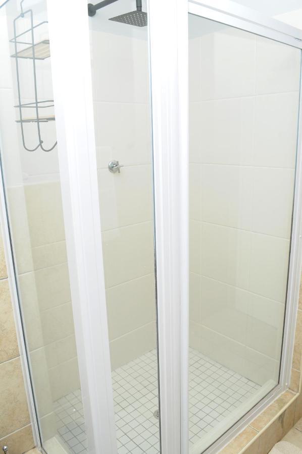 The Island Club Luxury 2 Bedroom Apartment Cape Town Eksteriør bilde