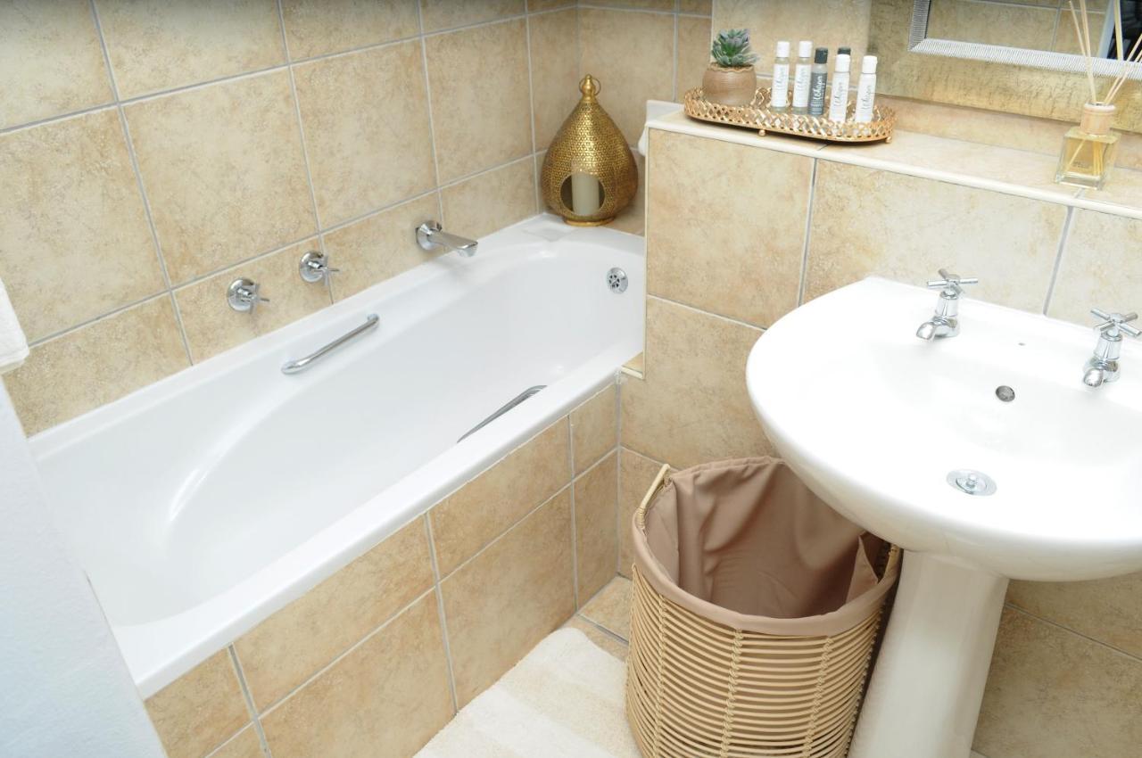 The Island Club Luxury 2 Bedroom Apartment Cape Town Eksteriør bilde
